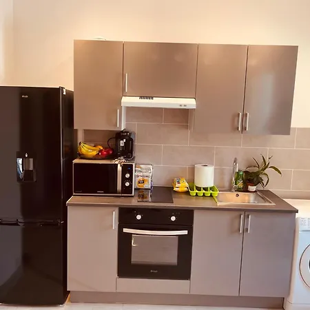 Logement Complet A Proximite De Paris *