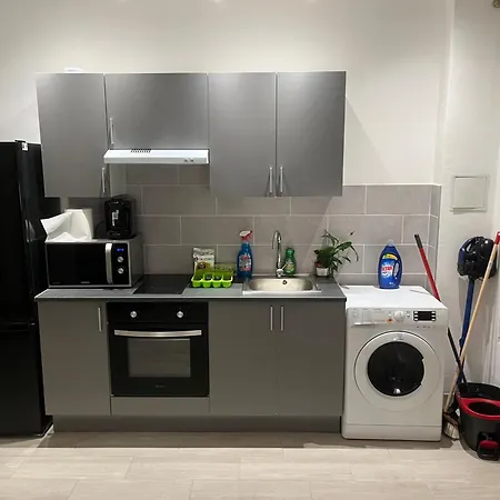 Apartment Logement Complet A Proximite De Paris Le Blanc-Mesnil